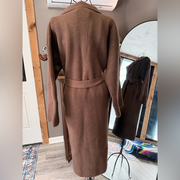 Commense Chocolate Knit Cardigan - Picture 7 of 7